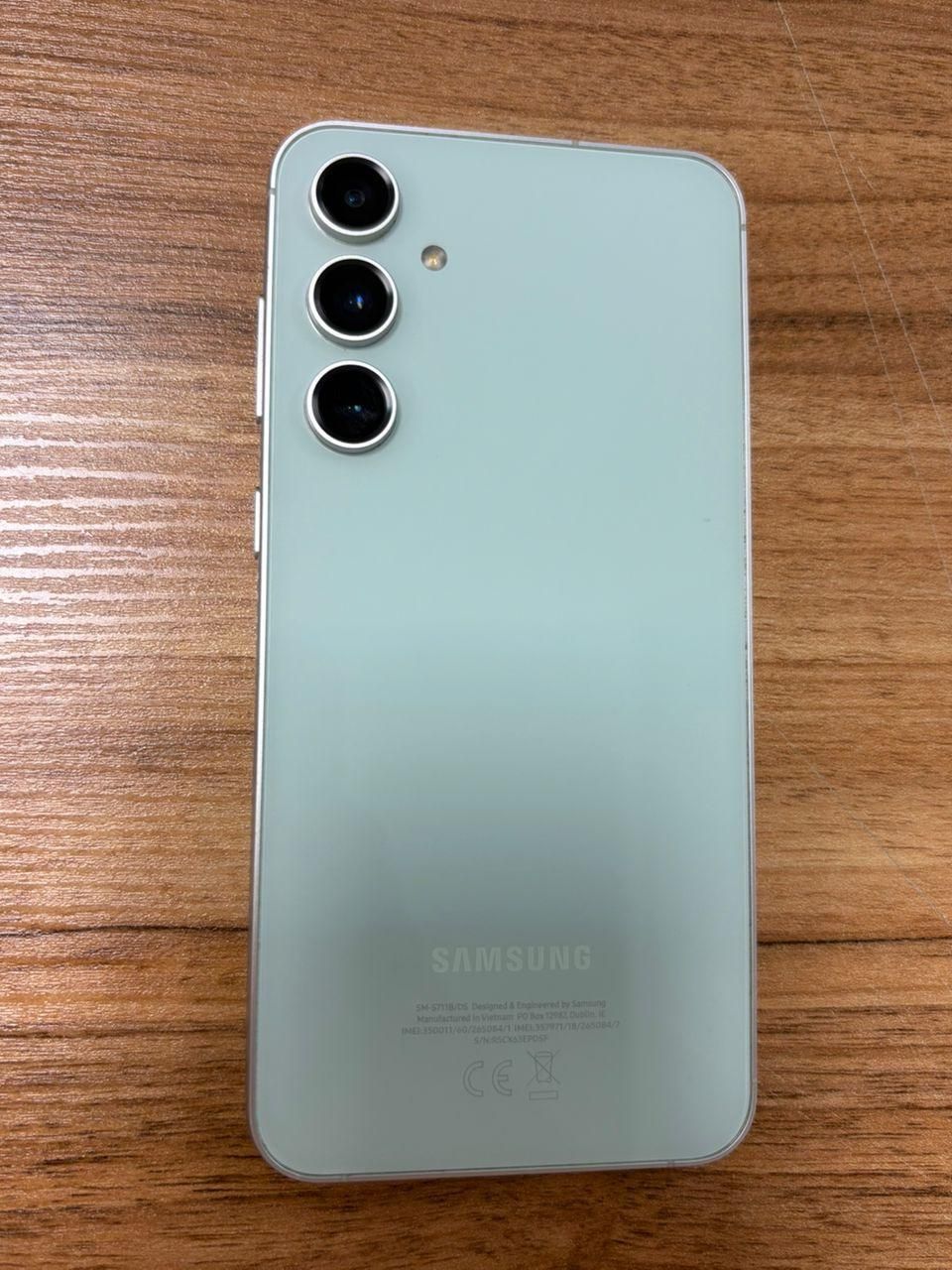 گوشی Samsung S23 Fe 256 در حد نو|موبایل|تهران, قبا|دیوار