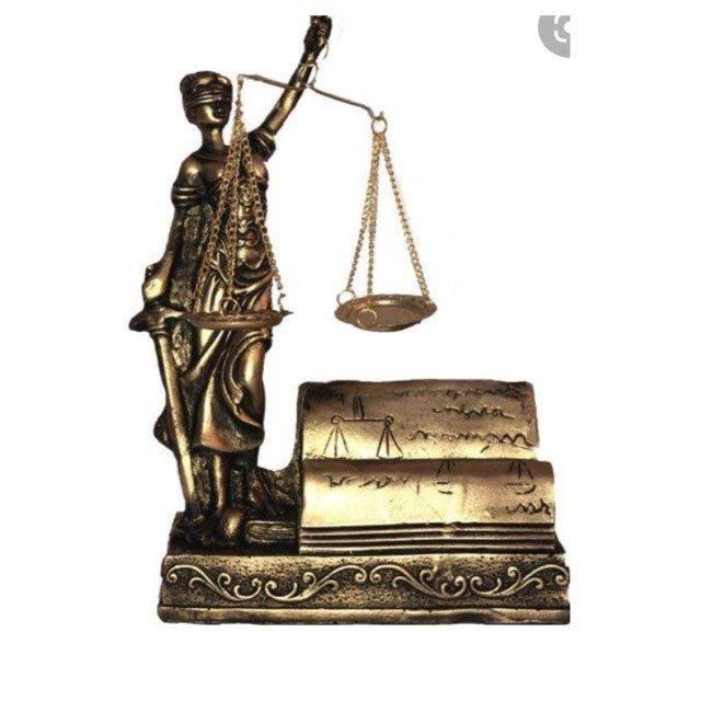 وکیل پایه یک دادگستری|خدمات مالی، حسابداری، بیمه|تهران, میدان انقلاب|دیوار