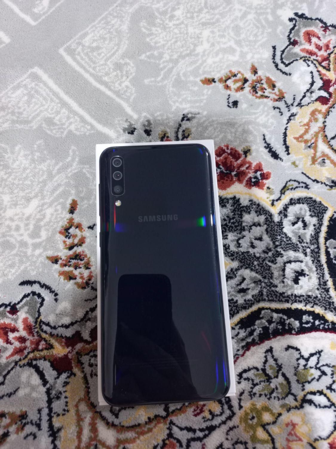 سامسونگ Galaxy A50 ۱۲۸ گیگابایت|موبایل|تهران, خاک سفید|دیوار