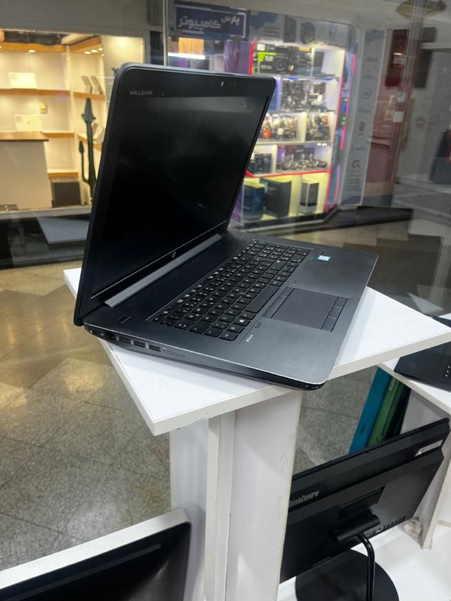 لپتاپ مهندسی زدبوک HP Zbook 17 G3 گرافیک ۴|رایانه همراه|تهران, میدان ولیعصر|دیوار