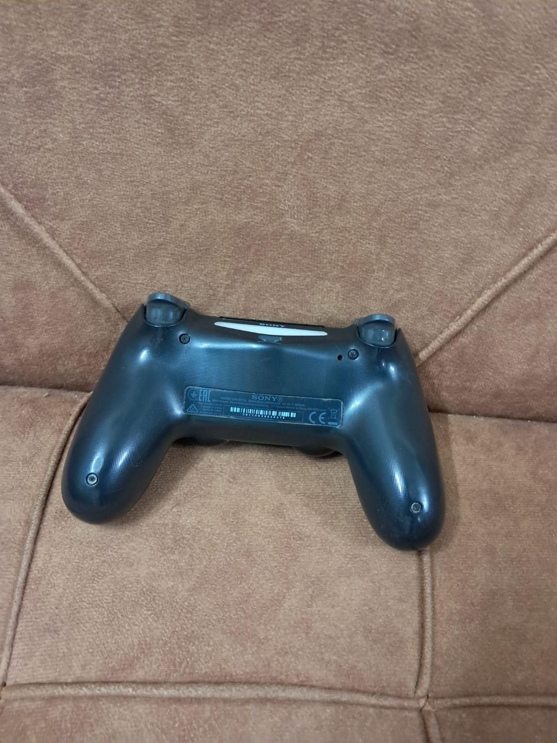 دسته ps4 اصلی اورجینال اسلیمی درحدآک سالم|کنسول، بازی ویدئویی و آنلاین|قم, عمار یاسر|دیوار