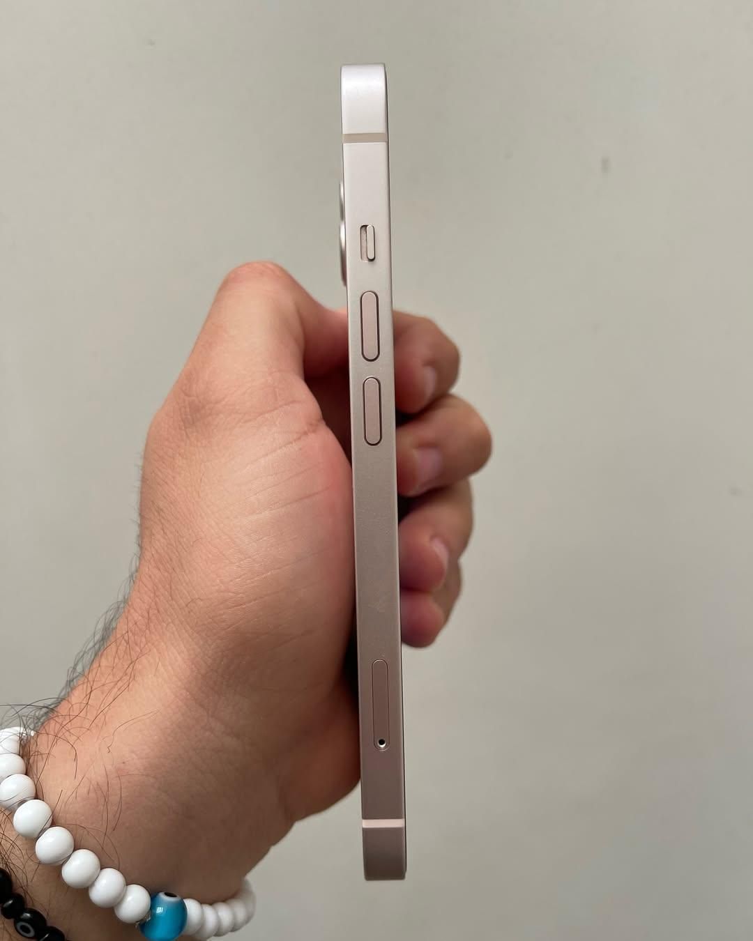 اپل iPhone 13 با حافظهٔ ۱۲۸ گیگابایت|موبایل|بوشهر, |دیوار