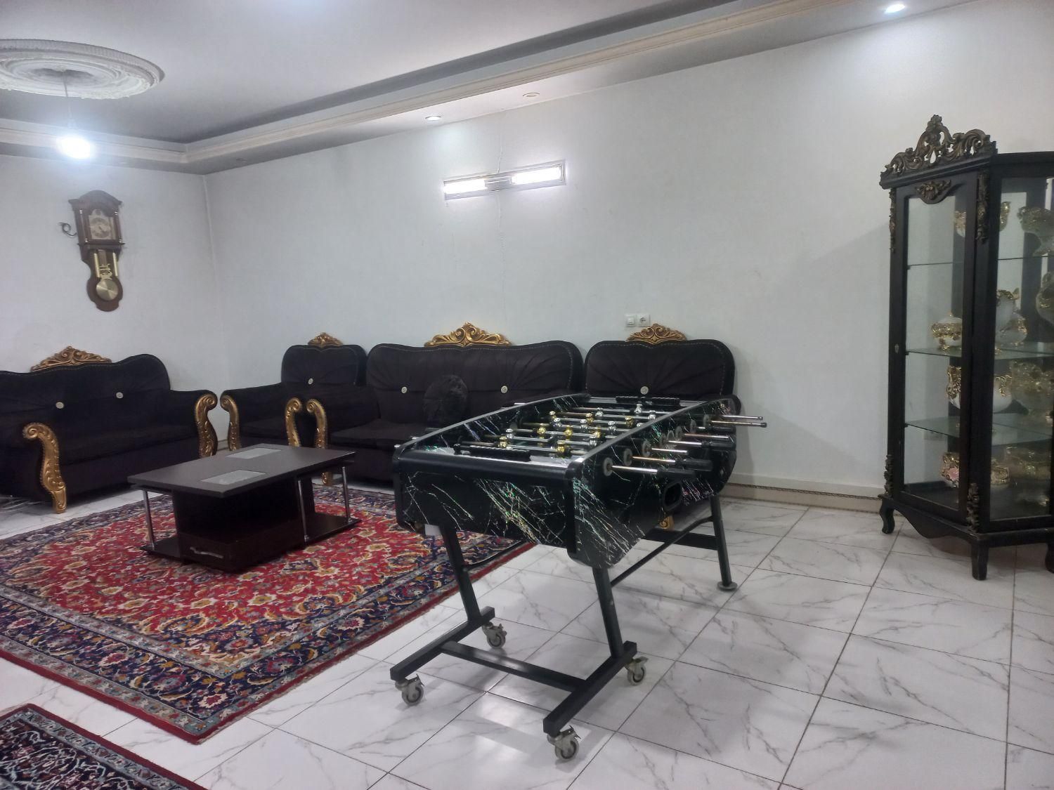 باغ ویلا استخر آب گرم سرپوشیده ، مالک هستم|اجارهٔ کوتاه‌مدت ویلا و باغ|ماهدشت, |دیوار