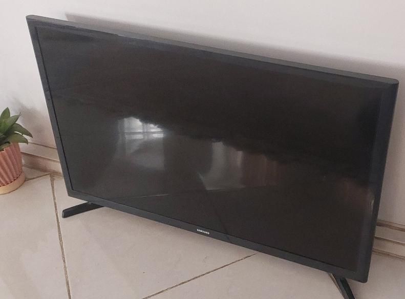 تلویزیون LCD سامسونگ 32|تلویزیون و پروژکتور|اصفهان, کوی شهید کشوری|دیوار