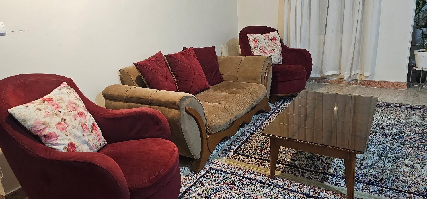 مبل۷نفره تمیز فوق العاده|مبلمان خانگی و میز عسلی|تهران, سرآسیاب مهرآباد|دیوار