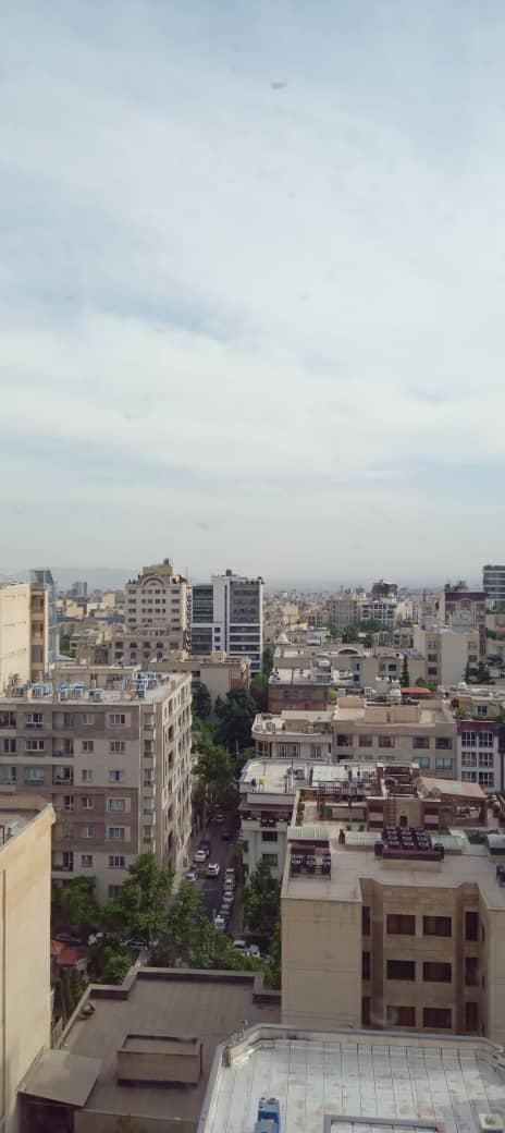 فروشنده شیک پوش با فن بیان بالا|استخدام بازاریابی و فروش|تهران, آجودانیه|دیوار
