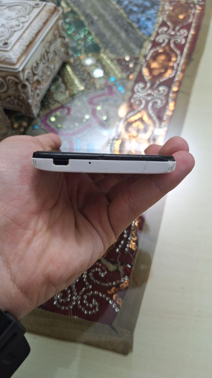 آنر 3C با حافظهٔ ۱۶ گیگ ram 2|موبایل|تهران, شهادت|دیوار