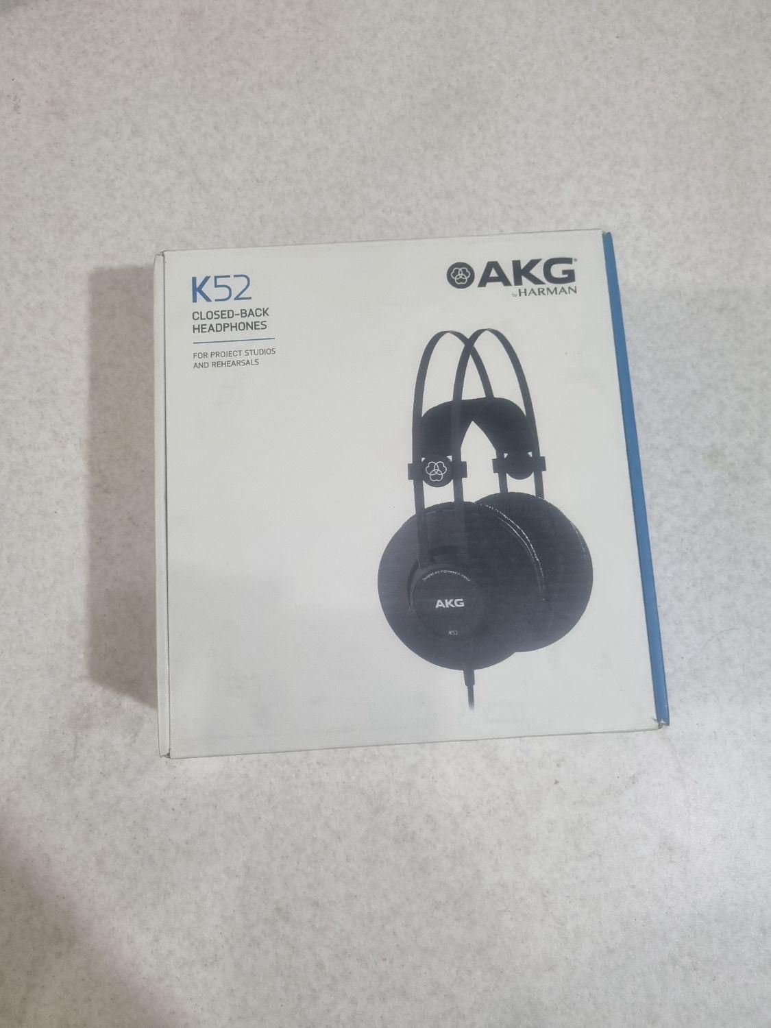 هدفون حرفه‌ای AKG K52 ،درحدنو ،با جعبه،قیمت مناسب|لوازم جانبی موبایل و تبلت|تهران, زینبیه|دیوار