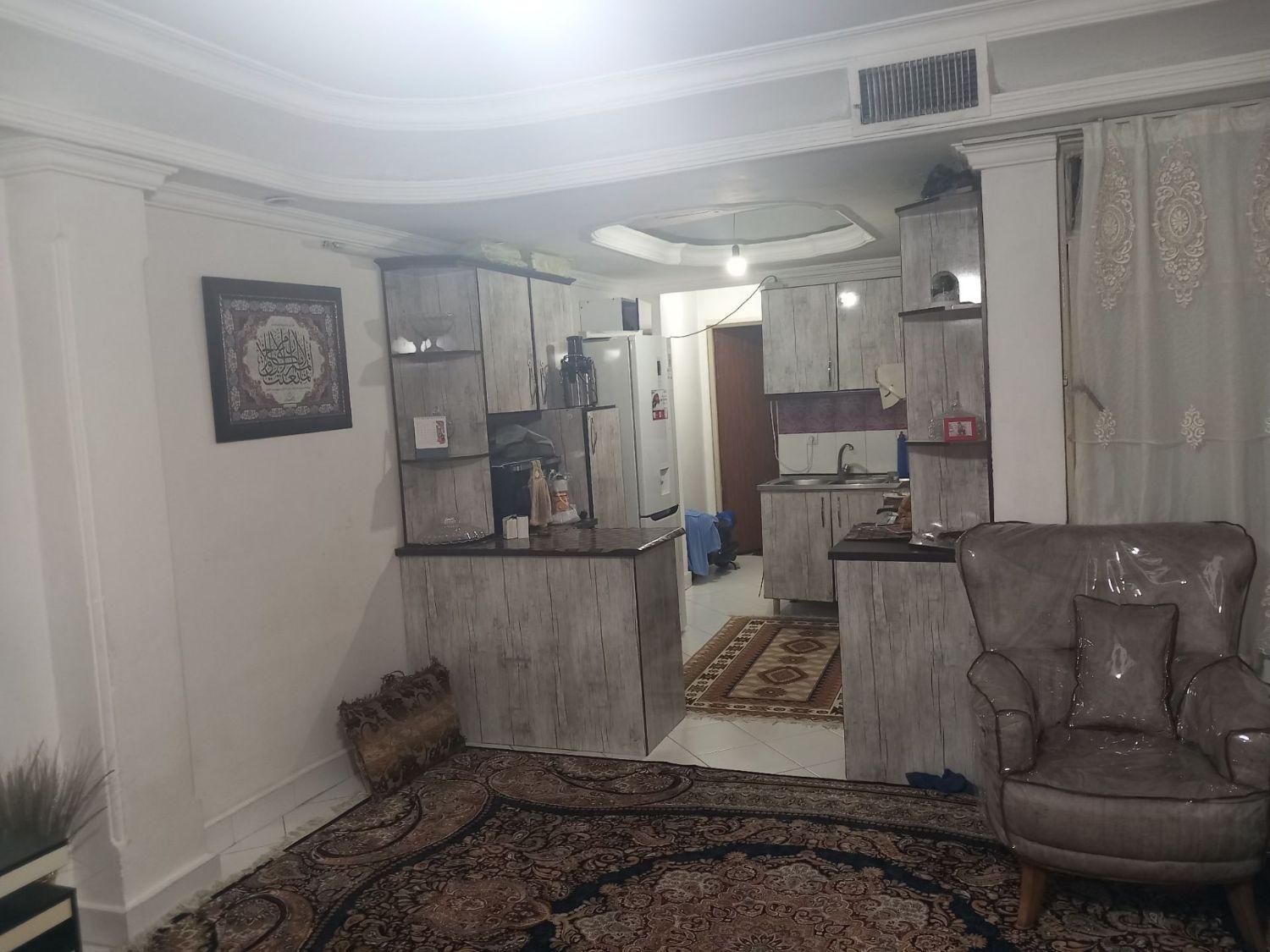 فروش آپارتمان ۶۸ متری ۲ خوابه در کوی هفدهم شهریور|فروش آپارتمان|تهران, کوی هفدهم شهریور|دیوار