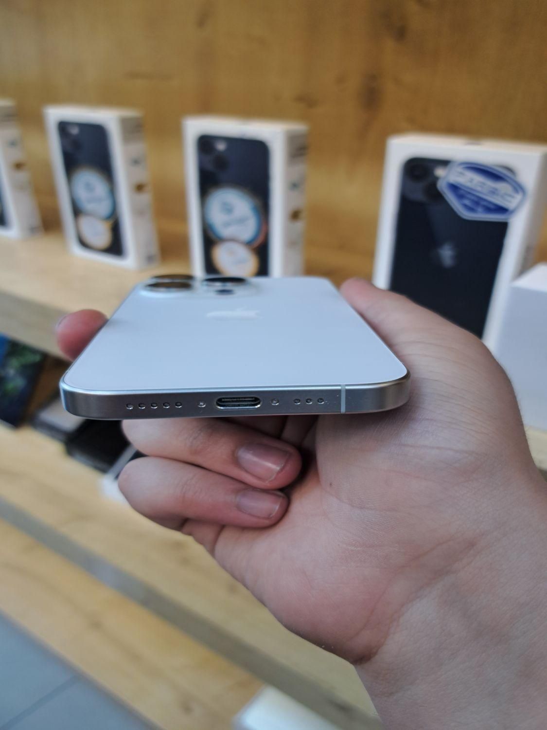 اپل iPhone 13 Pro با حافظهٔ ۲۵۶ گیگابایت|موبایل|اصفهان, احمدآباد|دیوار