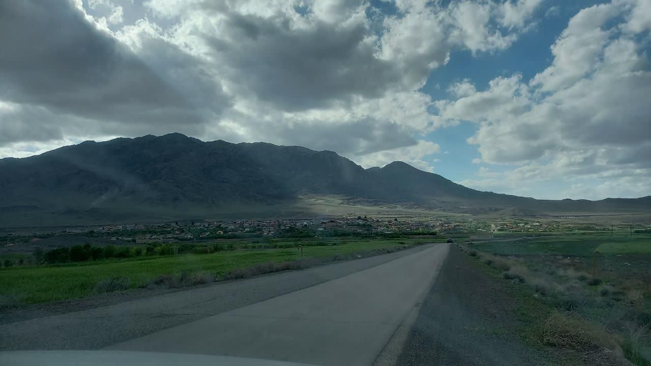 فوری فروش زمین ۲۱۰ متری در روستای زواریان|فروش زمین و ملک کلنگی|قم, باجک دو|دیوار