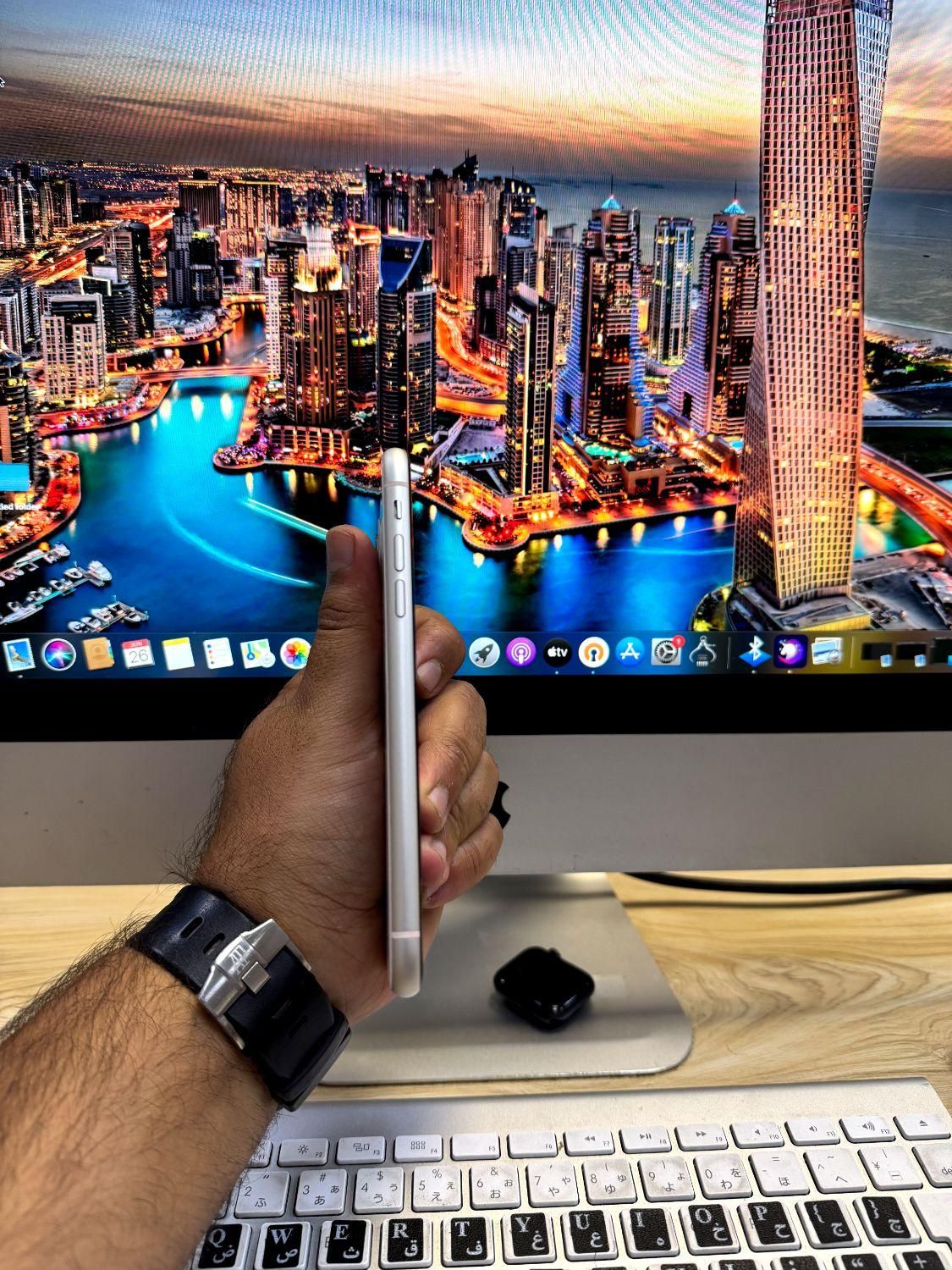 اپل iPhone 11 با حافظهٔ ۲۵۶ گیگابایت|موبایل|تهران, هفت حوض|دیوار