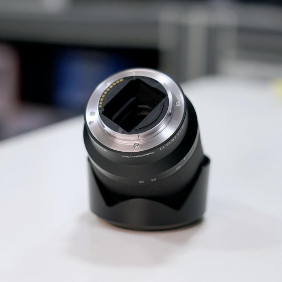 لنز سونی Sony 28-70 مشابه آکبند|دوربین عکاسی و فیلم‌برداری|تهران, فردوسی|دیوار