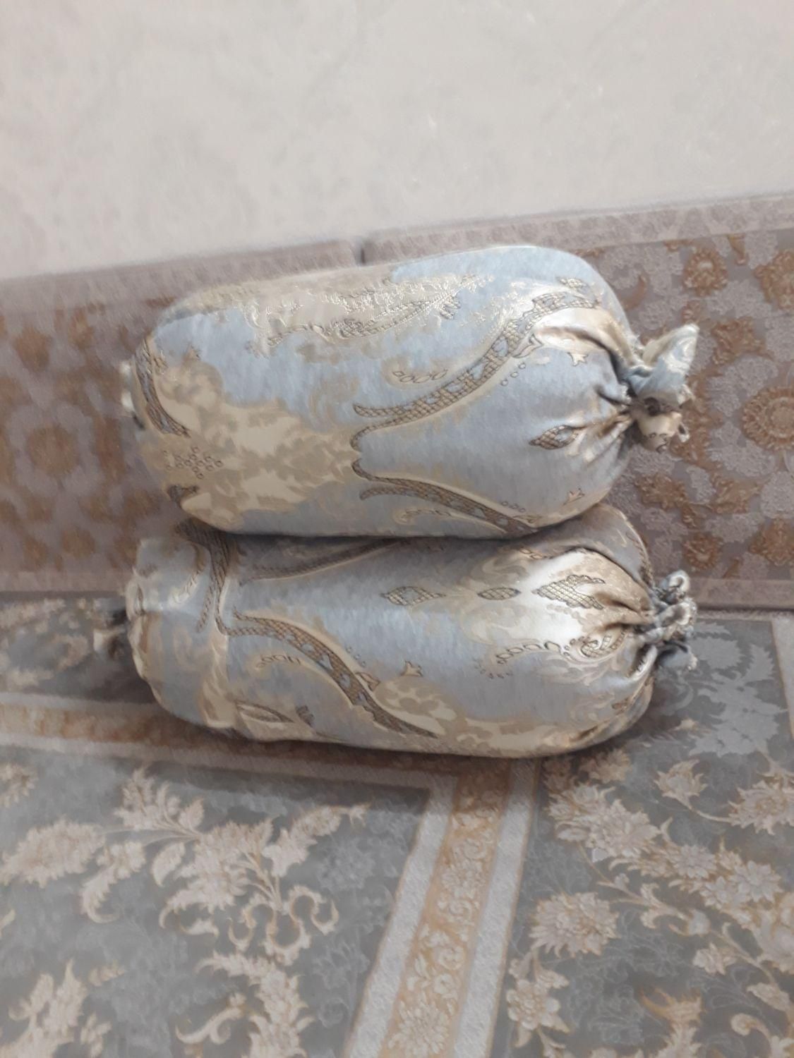 ۲عدد متکای نو کاملا سالم|رختخواب، بالش، پتو|تهران, شهرک ولیعصر|دیوار