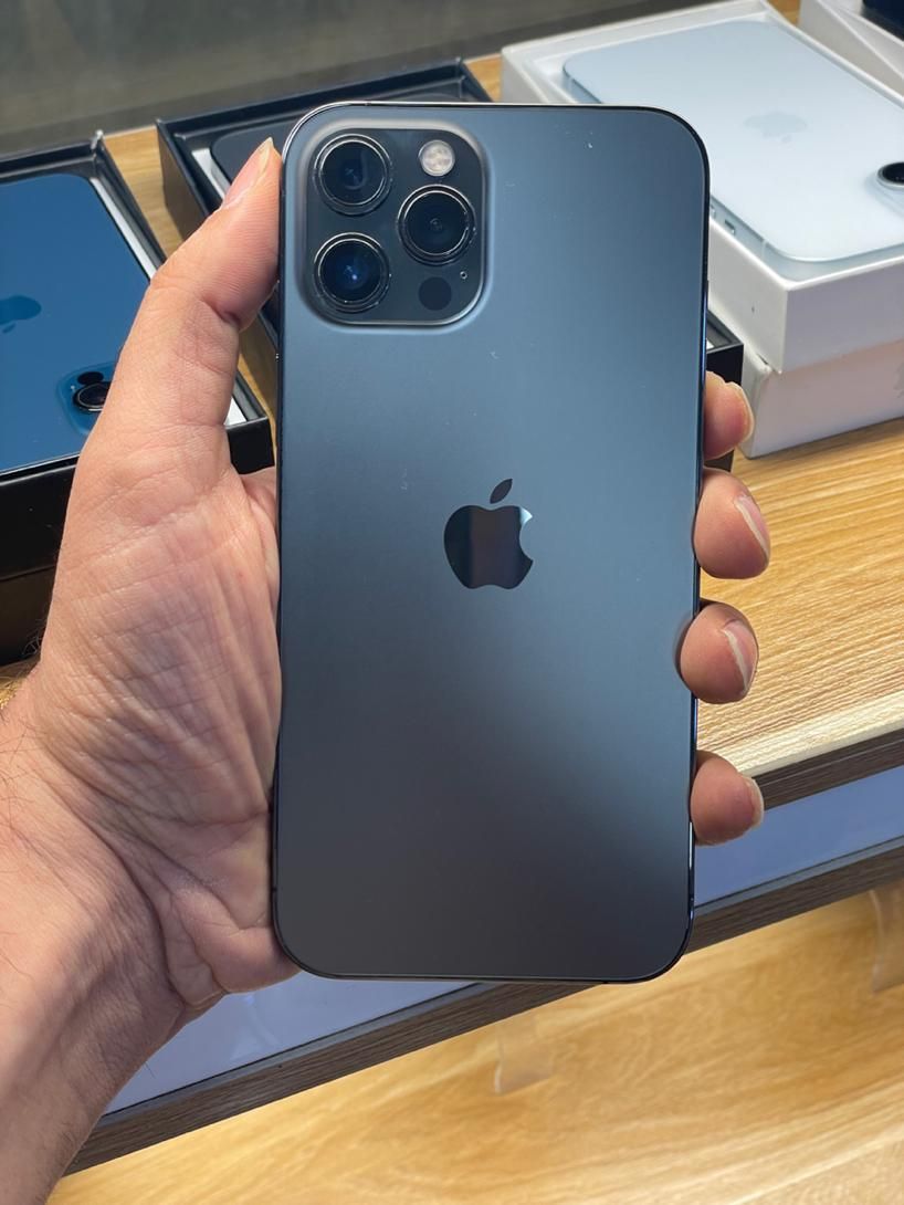 اپل iPhone 12 Pro Max با حافظهٔ ۲۵۶ گیگابایت|موبایل|تهران, گیشا (کوی نصر)|دیوار