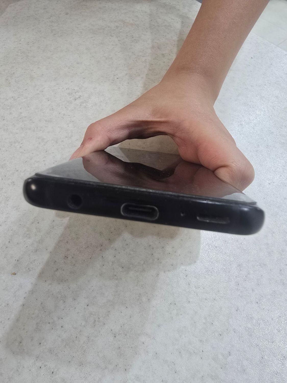سامسونگ Galaxy S9 با حافظهٔ ۶۴ گیگابایت|موبایل|شیراز, اصلاح‌نژاد|دیوار