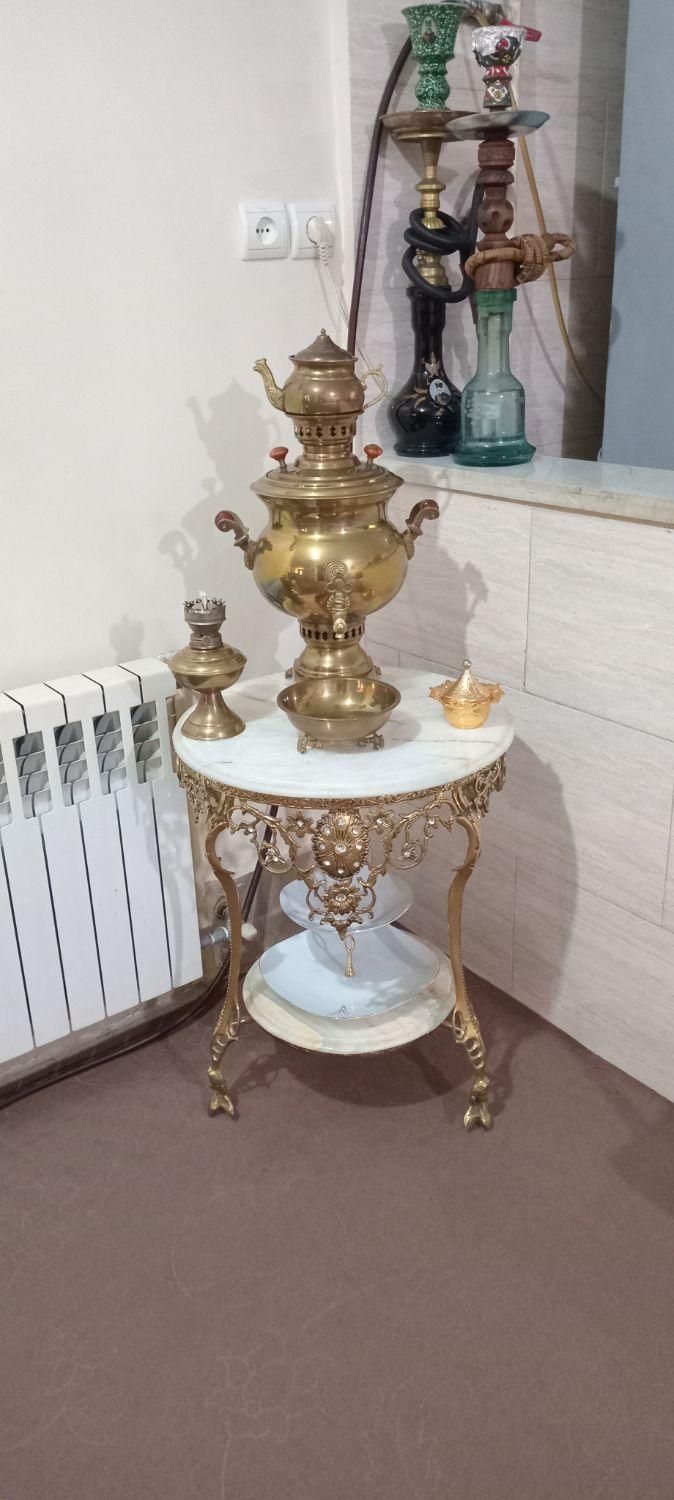 میز برنج ۲ طبقه با سنگ مر مر|مبلمان خانگی و میز عسلی|تهران, شاندیز|دیوار
