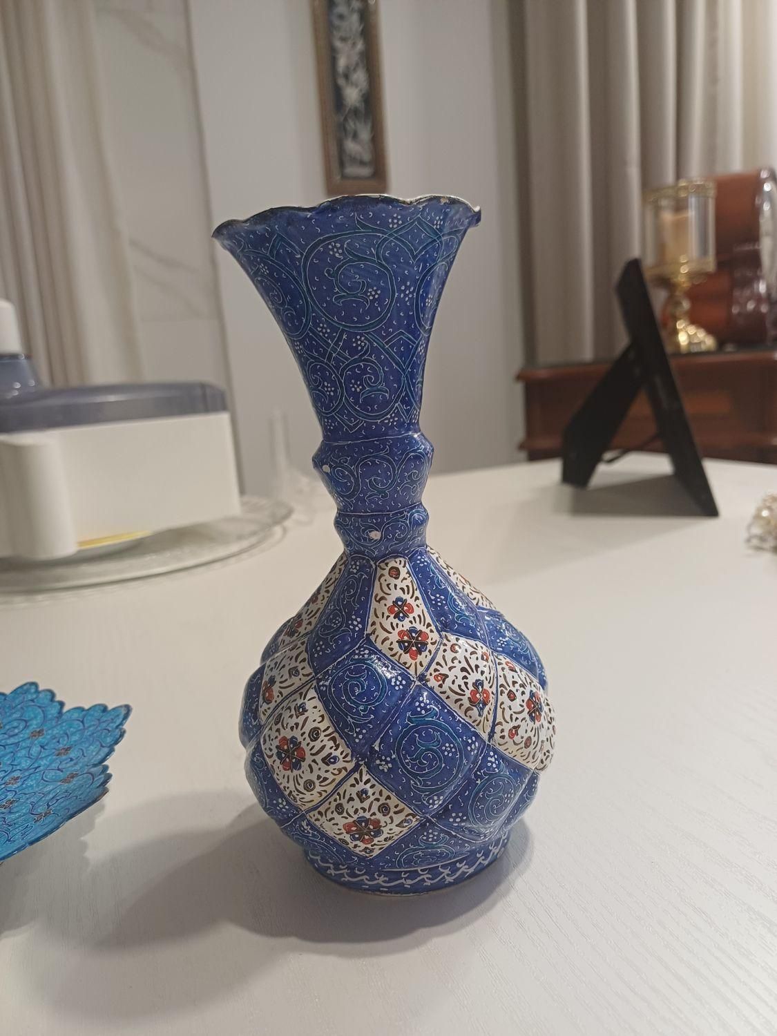 بشقاب دیوار کوب با گلدان|صنایع دستی و سایر لوازم تزئینی|تهران, توحید|دیوار