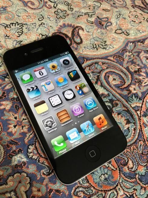 اپل iPhone 4s با حافظهٔ ۱۶ گیگابایت|موبایل|اصفهان, دانشگاه اصفهان|دیوار