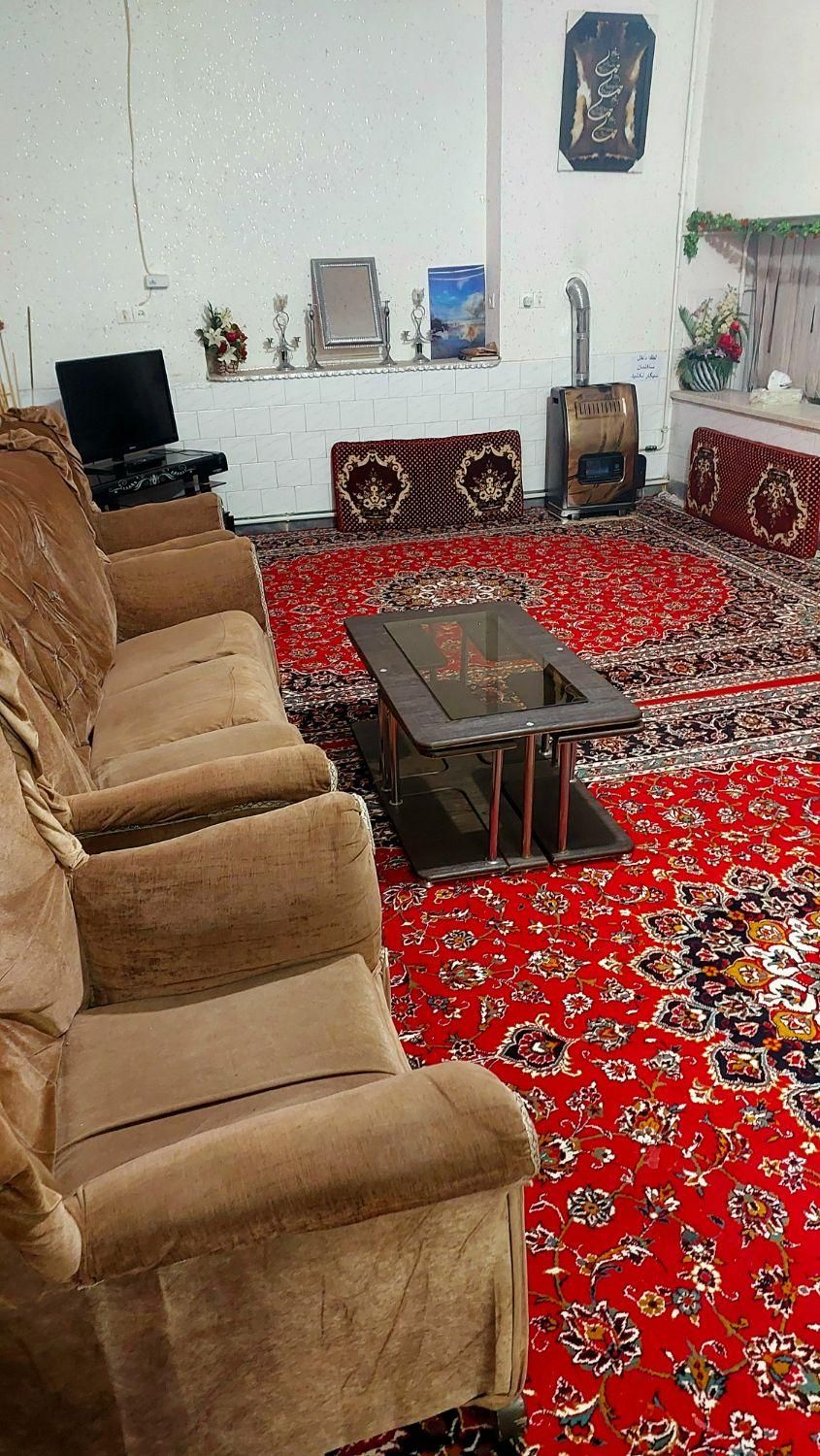 اجاره روزانه/ منزل دربست  م جهاد|اجارهٔ کوتاه‌مدت آپارتمان و سوئیت|کاشان, کشاورز|دیوار