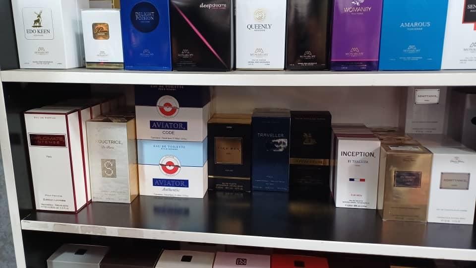 فروش عمده ادکلنهای پاریس بلو فرانسه|آرایشی، بهداشتی، درمانی|تهران, آذری|دیوار