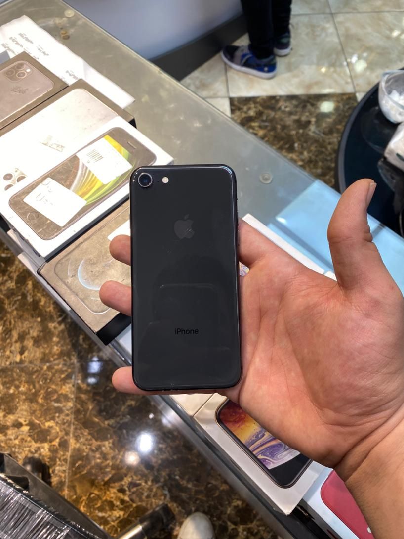 اپل iPhone 8 با حافظهٔ ۶۴ گیگابایت|موبایل|تهران, اقدسیه|دیوار
