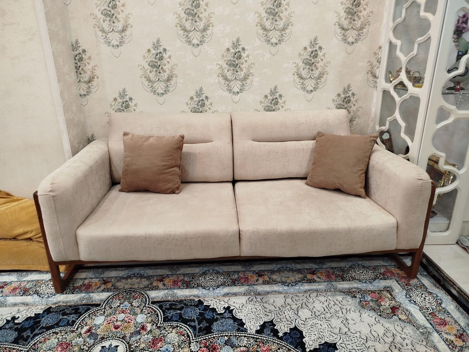 کاناپه راحتی تخت خواب شو|مبلمان خانگی و میز عسلی|تهران, مبارک‌آباد بهشتی|دیوار