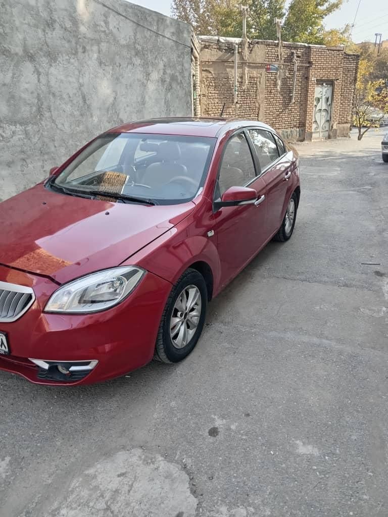 برلیانس H330 اتوماتیک 1500cc، مدل ۱۳۹۴|خودرو سواری و وانت|تهران, شهرک آپادانا|دیوار