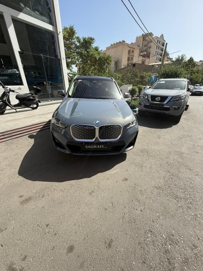 حواله BMW ix1|خودرو سواری و وانت|تهران, سوهانک|دیوار