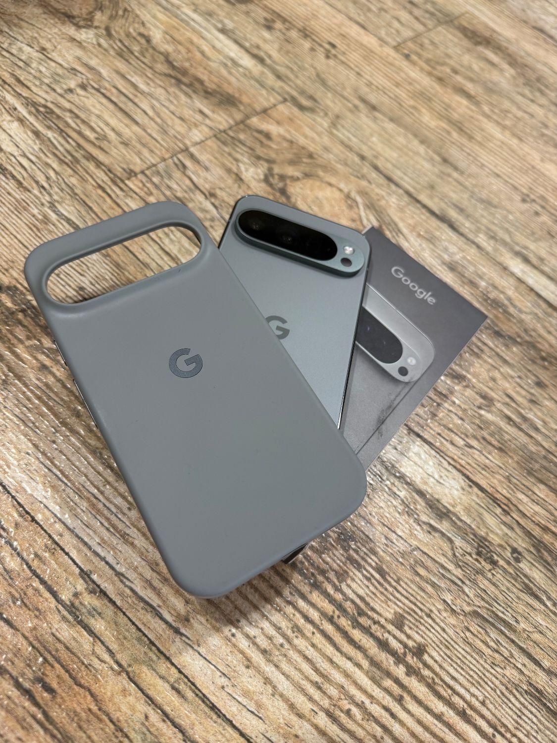 گوگل pixel 9 pro با حافظهٔ ۲۵۶ گیگابایت|موبایل|اصفهان, آبشار|دیوار