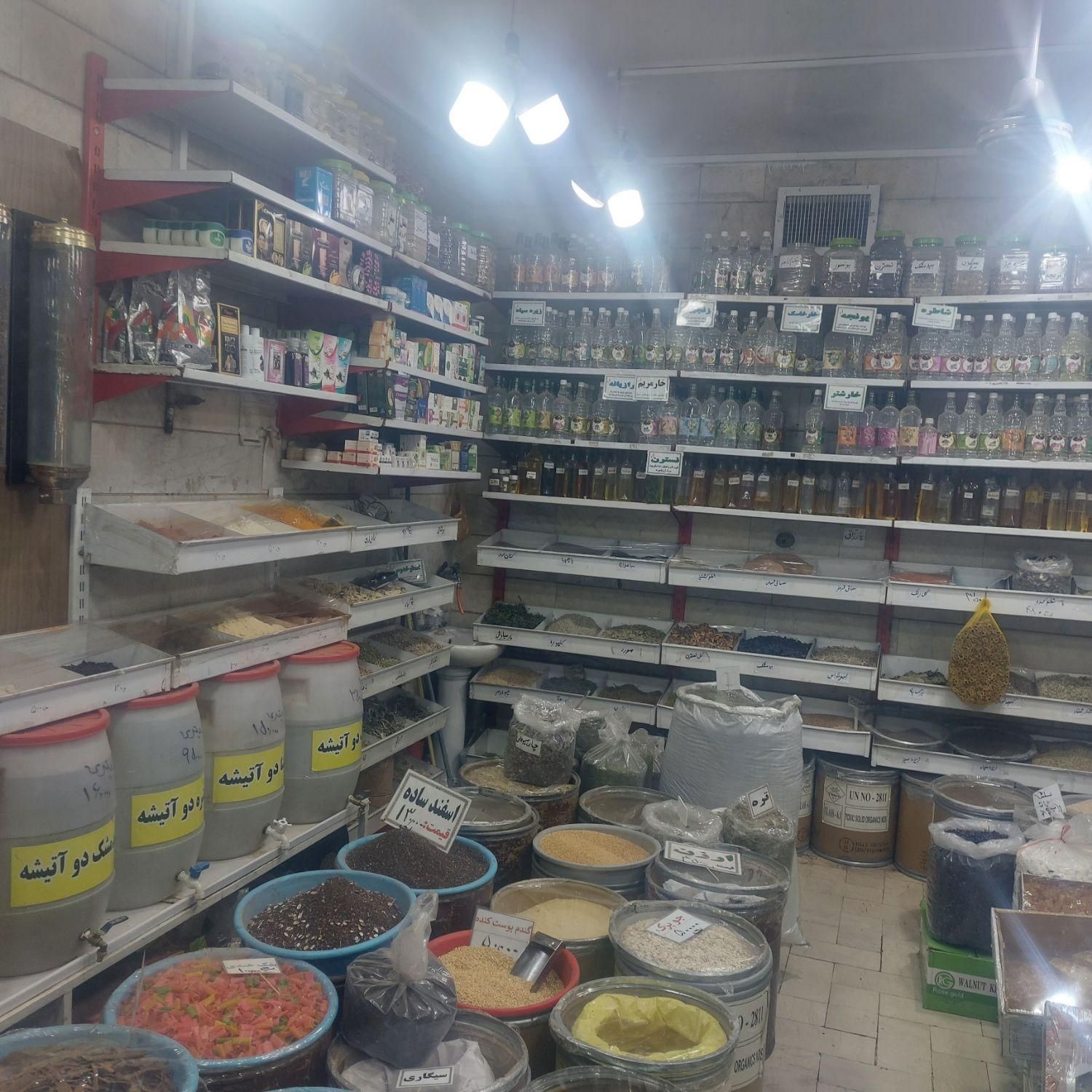 اجاره مغازه ۱۸ متری در شهید اسدی|اجارهٔ مغازه و غرفه|تهران, شهید اسدی|دیوار