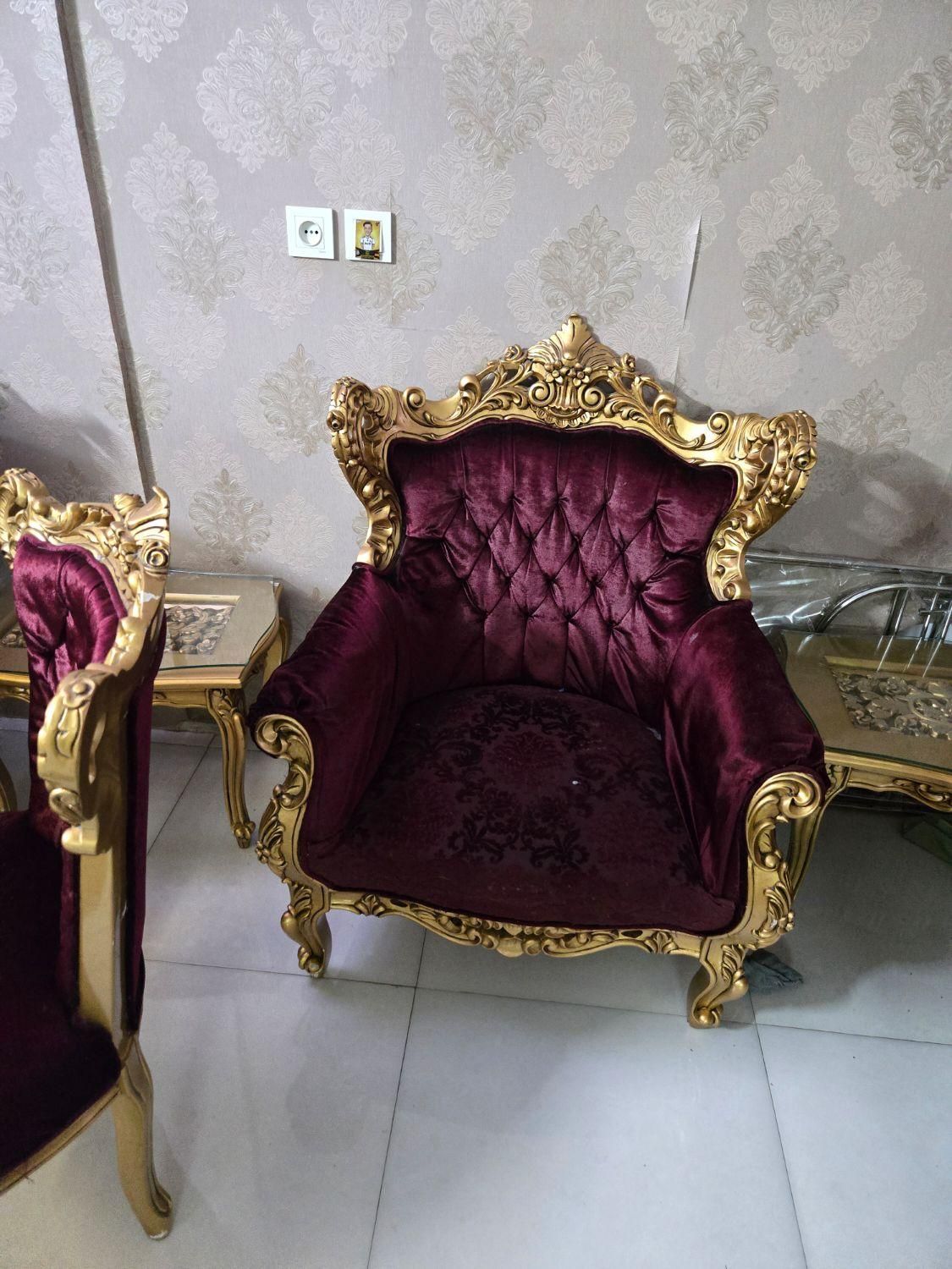 فروش مبل کلاسیک برند مبل دقت قیمت پایین|مبلمان خانگی و میز عسلی|مشهد, آزادشهر|دیوار