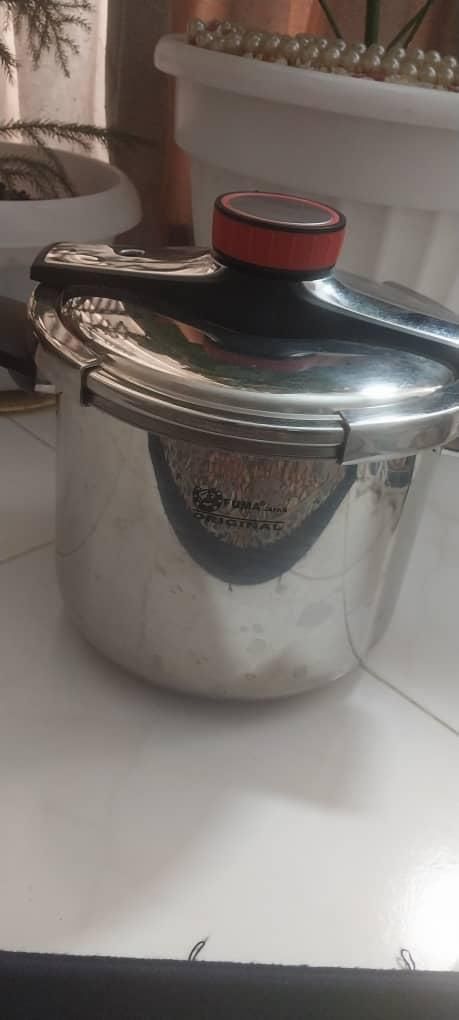 زودپز ژاپنی اصل چند بار استفاده شده دوتا درب داره|ظروف پخت‌وپز|تهران, آبشار تهران|دیوار