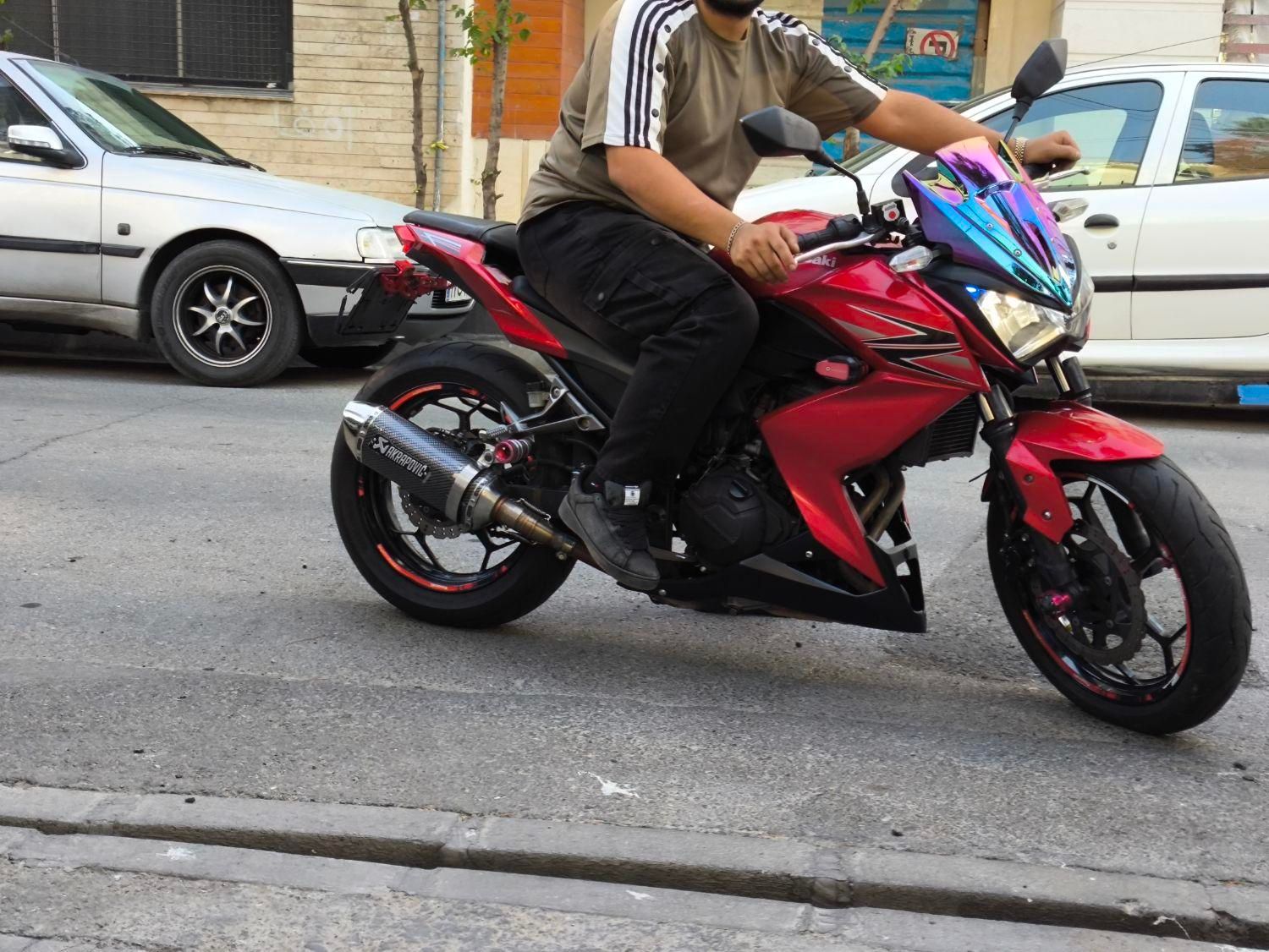 کاوازاکیz250 نینجا|موتورسیکلت|تهران, کوی مهران|دیوار