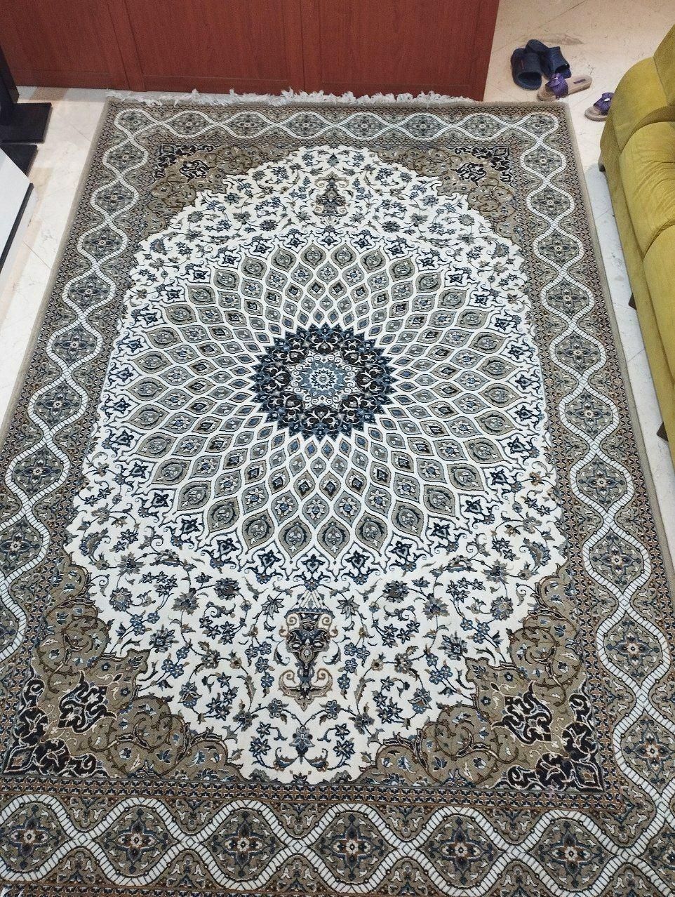 قالی سلیمان درجه یک (ماشینی) شناسنامه دار|فرش|تهران, هروی|دیوار