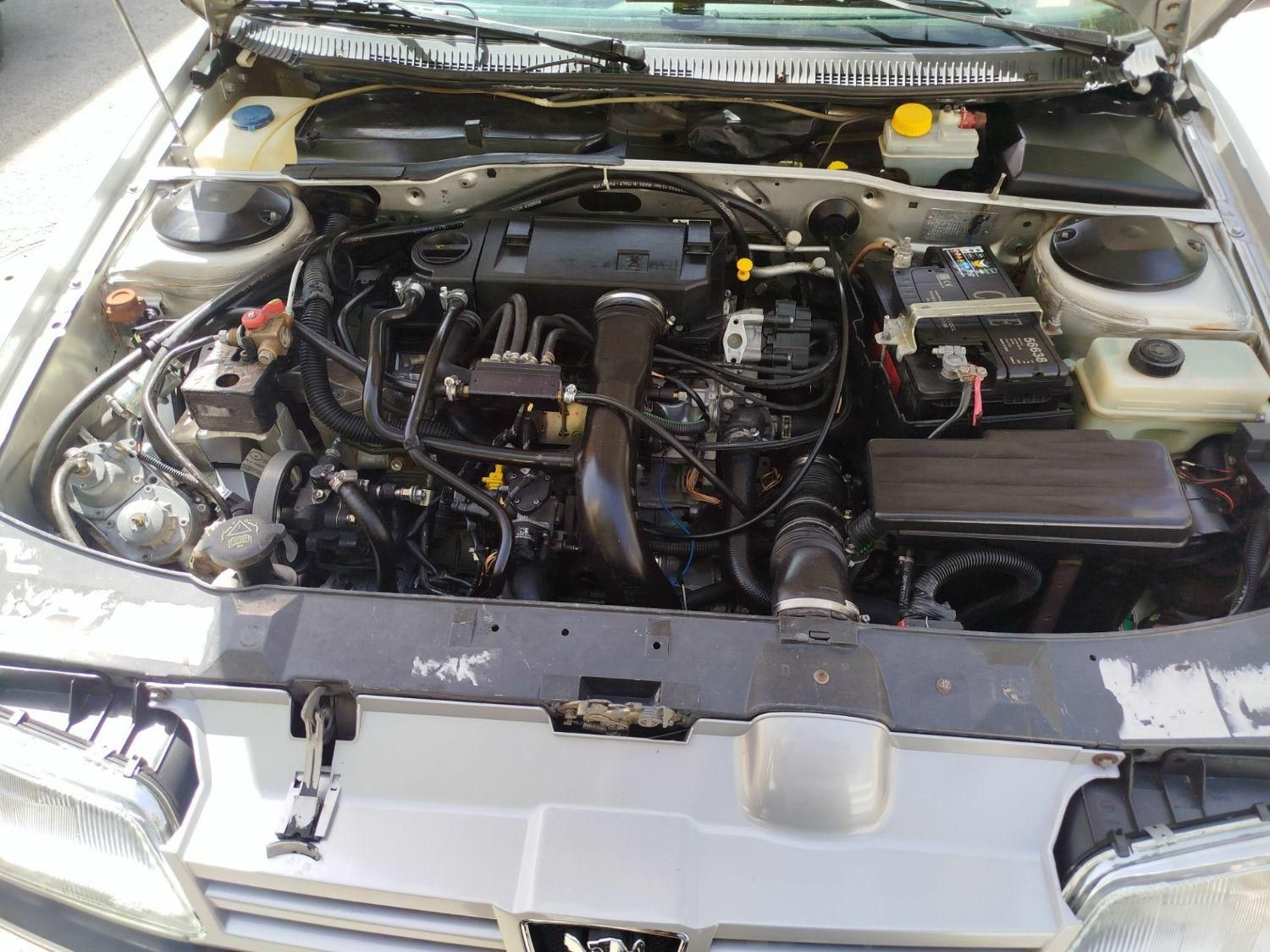 پژو 405 GLX - دوگانه سوز CNG، مدل ۱۳۸۶|خودرو سواری و وانت|اراک, |دیوار