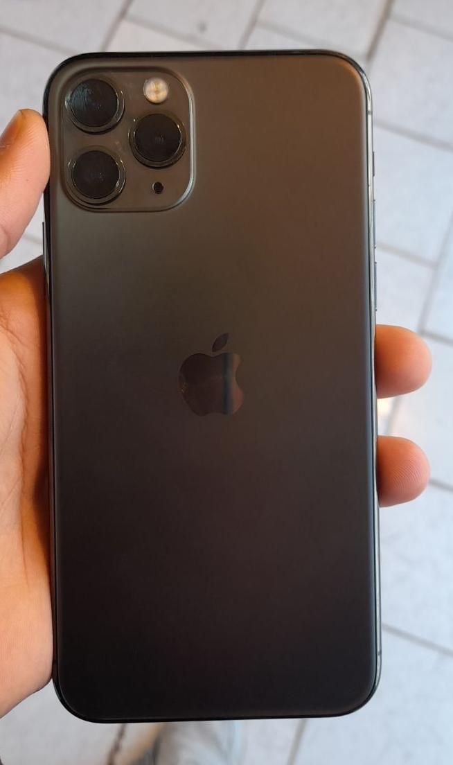 اپل iPhone 11 Pro با حافظهٔ ۶۴ گیگابایت|موبایل|رفسنجان, |دیوار