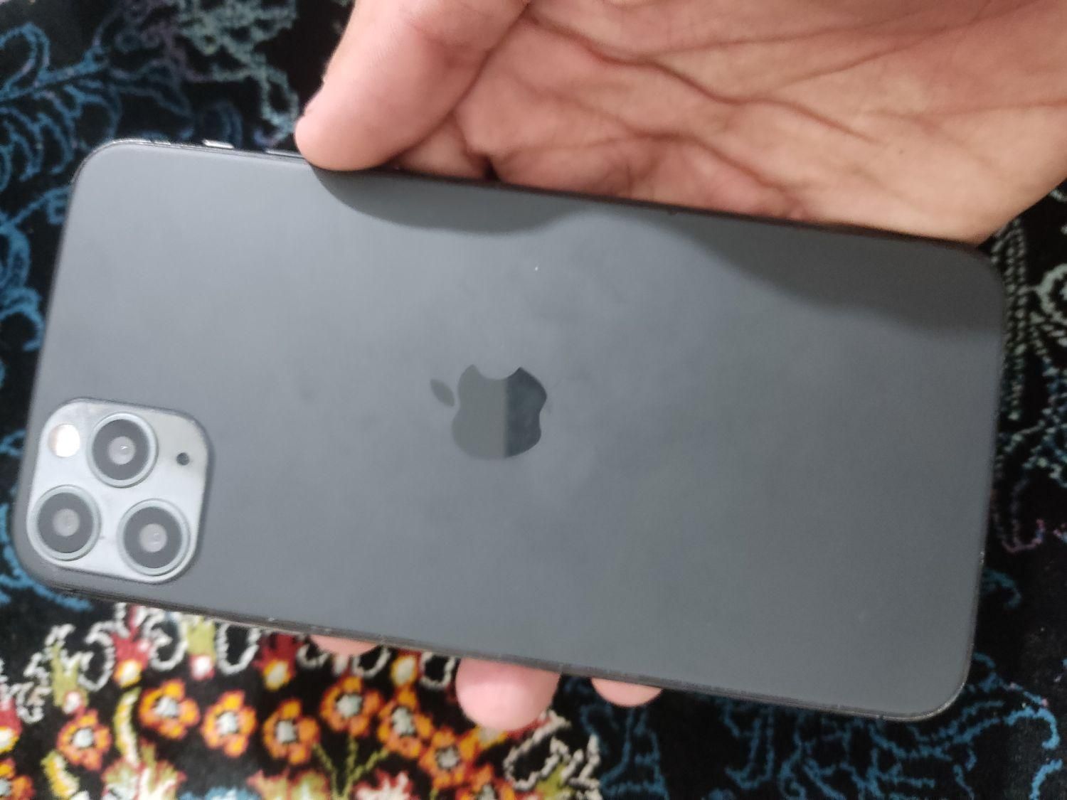 اپل iPhone 11 Pro Max ۶۴ گیگابایت|موبایل|تهران, شهرک کیانشهر|دیوار