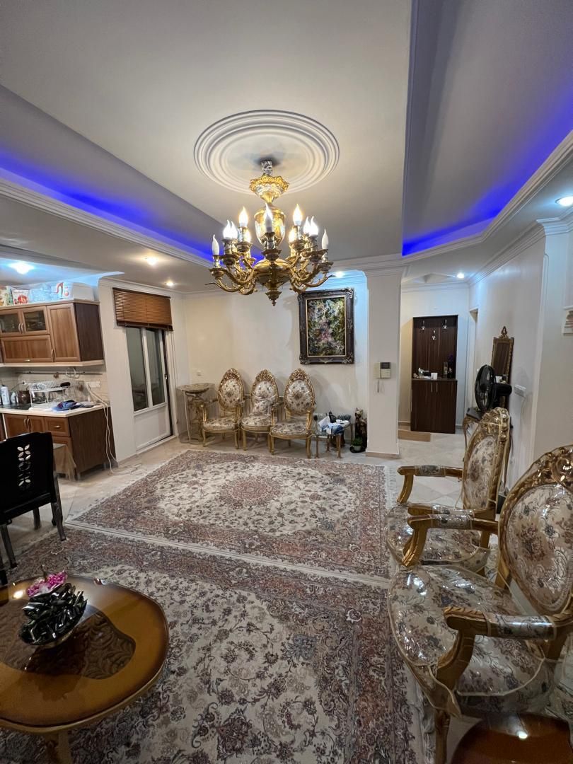 آپارتمان ۶۵متر۲خواب فول /۱۰ساله/خوش نقشه فردوس غرب|فروش آپارتمان|تهران, ارم|دیوار