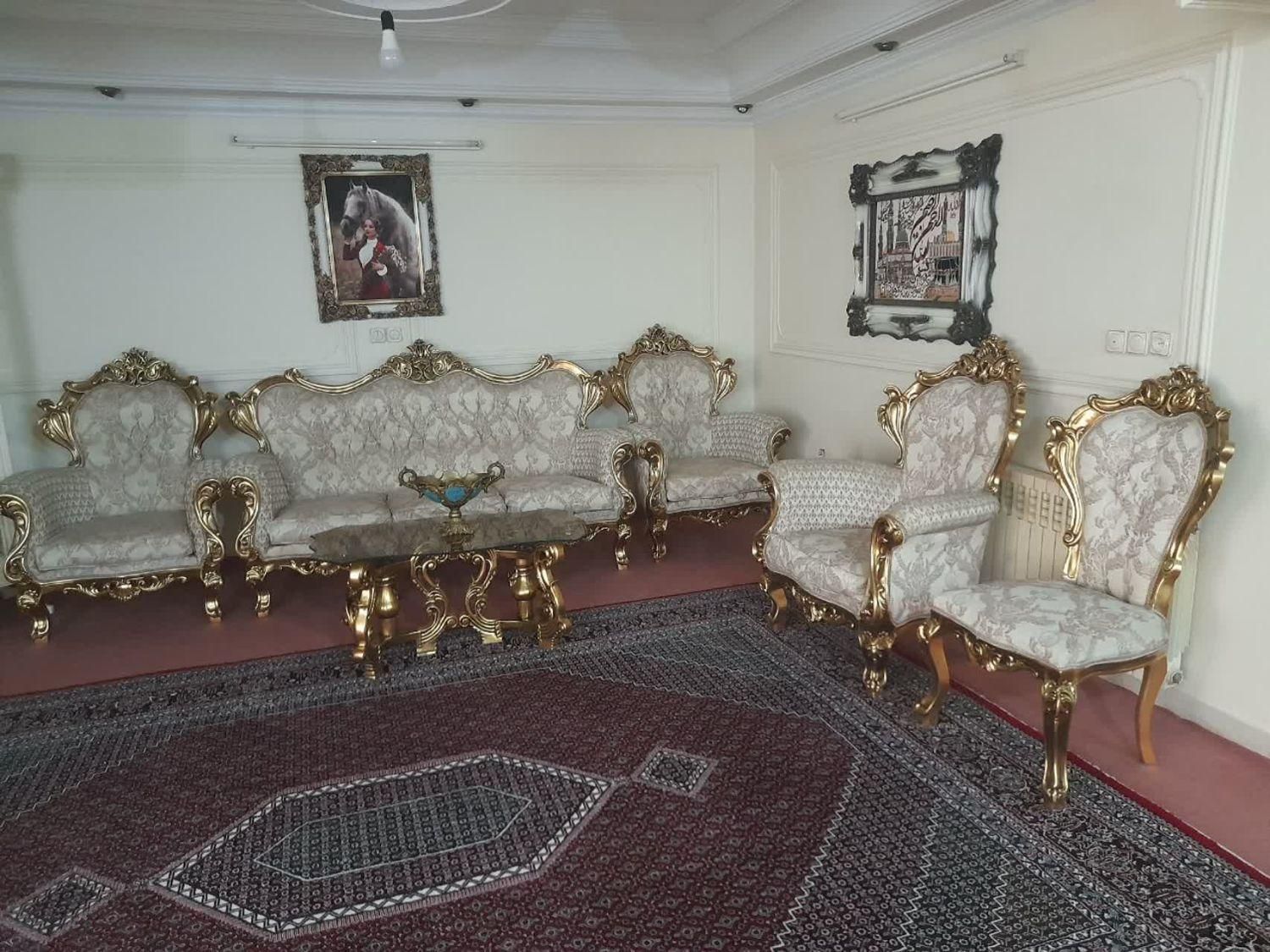 مبل سلطنتی ۹ نفره|مبلمان خانگی و میز عسلی|تهران, آبشار تهران|دیوار