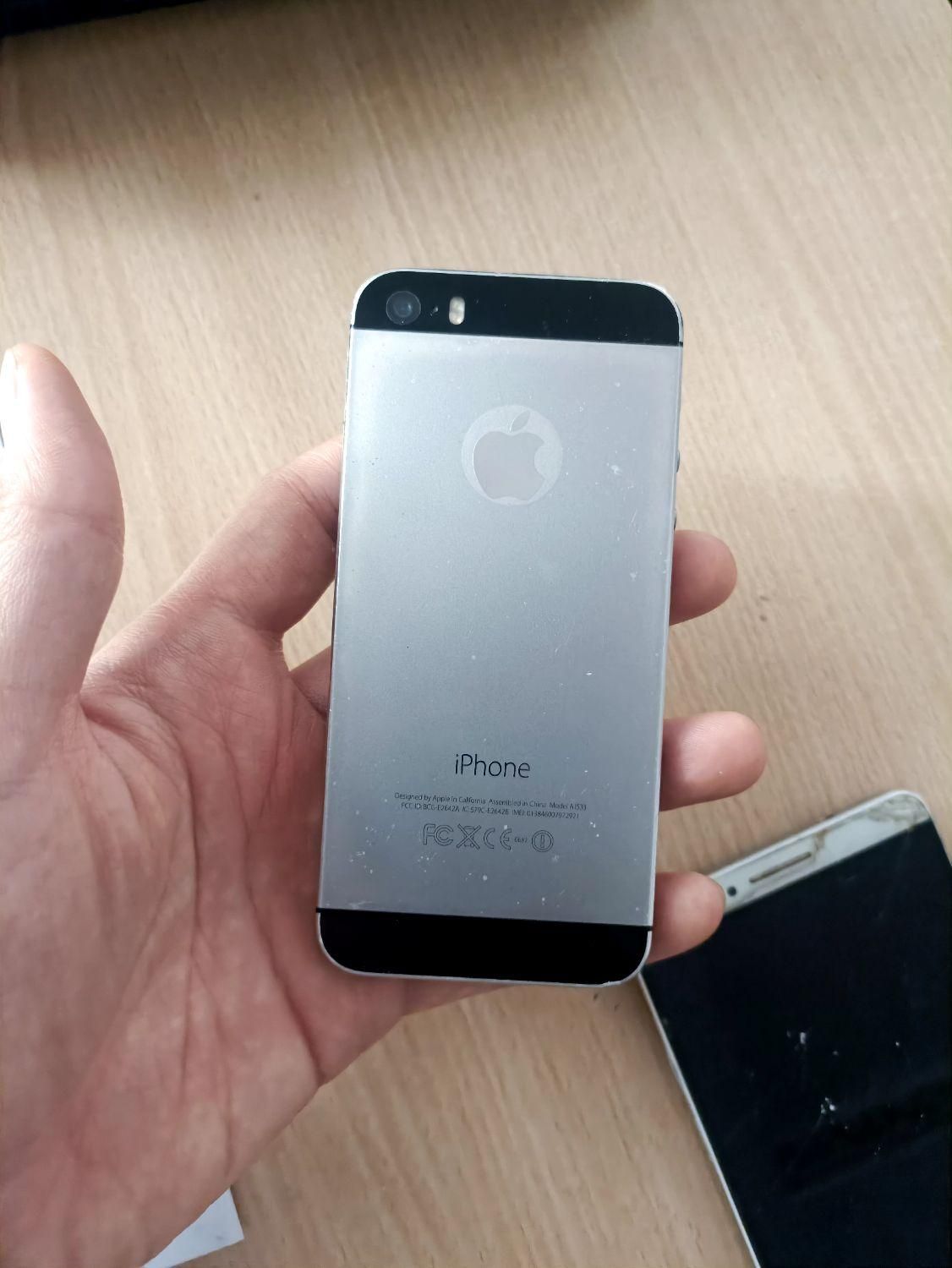 گوشی آیفون 5S تعمیری|موبایل|تهران, نعمت‌آباد|دیوار