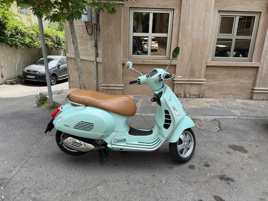 وسپا اچ پی ۳۰۰ vespa HP. GTS|موتورسیکلت|تهران, نیاوران|دیوار