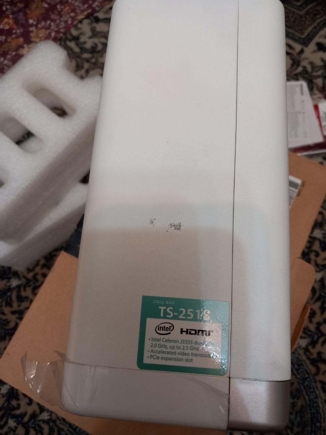 کیونپ  Qnap ts-251b  با دوعدد هارد ۱۰ گیگ red|قطعات و لوازم جانبی رایانه|تهران, تجریش|دیوار