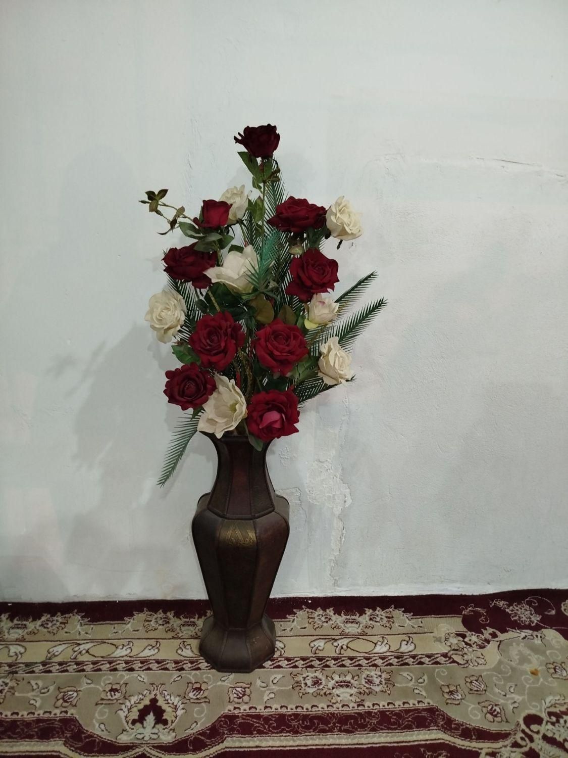 پایه گل|گل مصنوعی|نیشابور, پنجراه|دیوار