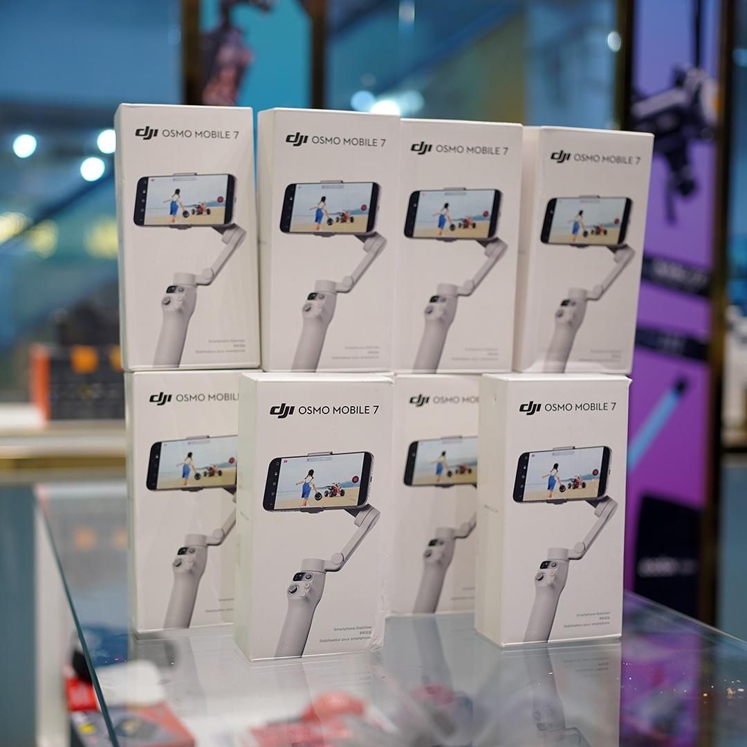 گیمبال موبایل اسمو موبایل ۷  DJI Osmo Mobile 7|دوربین عکاسی و فیلم‌برداری|تهران, فردوسی|دیوار