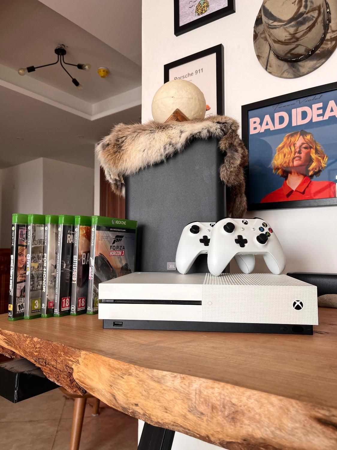 Xbox one s ۲ترابایت ۲ دسته|کنسول، بازی ویدئویی و آنلاین|تهران, شریف|دیوار