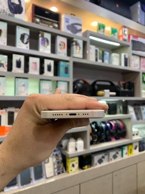 اپل iPhone 13 ۱۲۸ گیگابایت|موبایل|تهران, پیروزی|دیوار