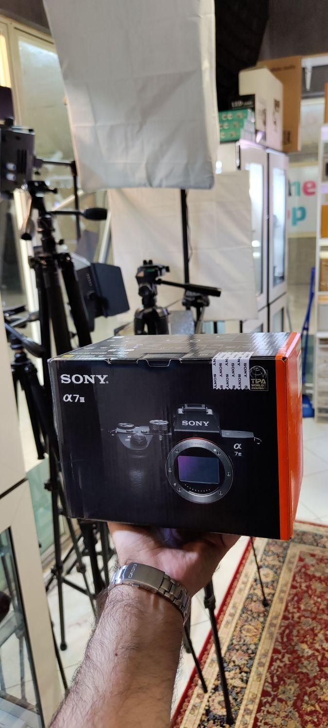 Sony A7 III|دوربین عکاسی و فیلم‌برداری|تهران, بهار|دیوار