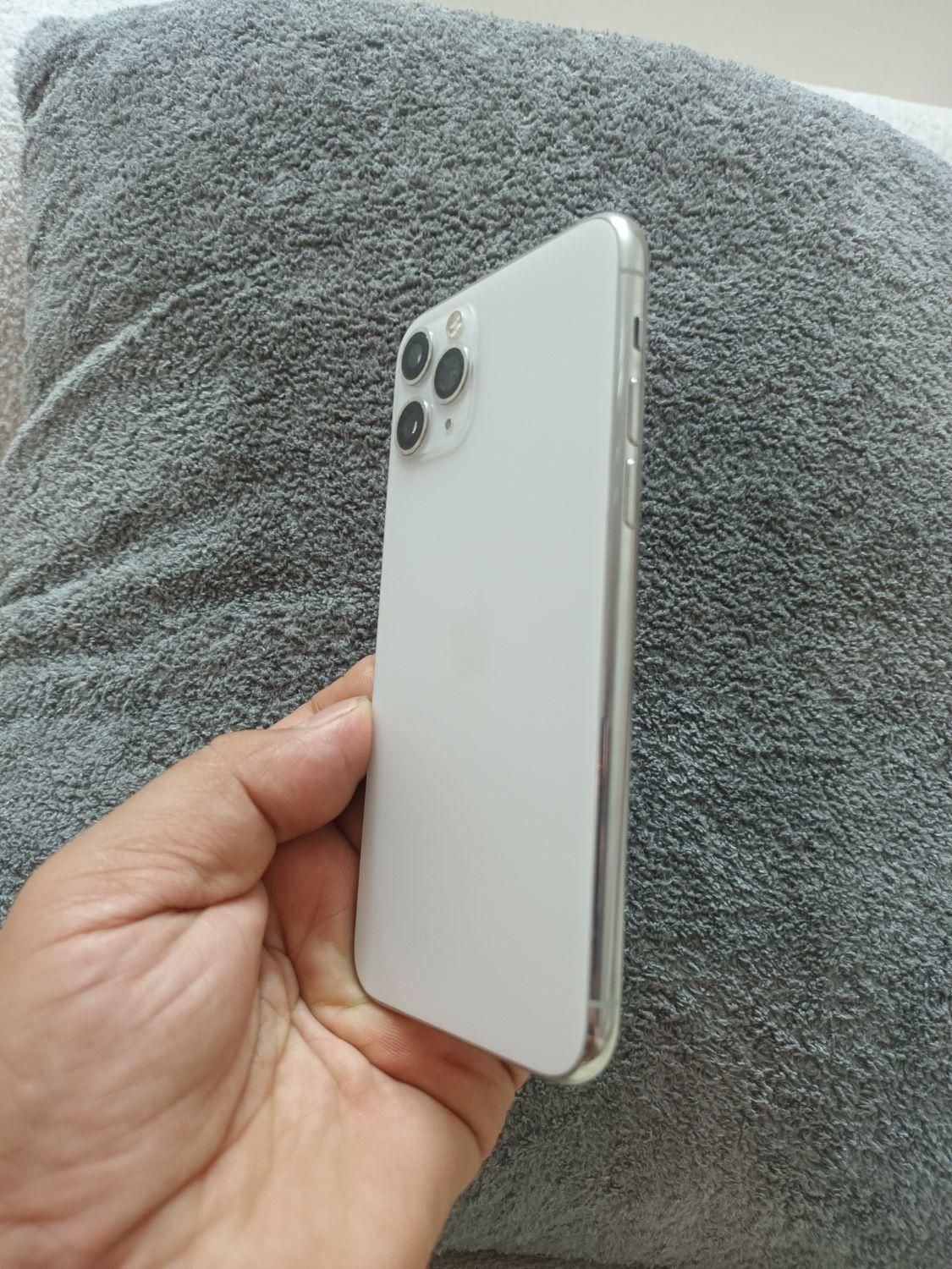 آیفون 11 Pro Max گیگ 256 پلمپ بدون خط وخش|موبایل|تهران, پونک|دیوار