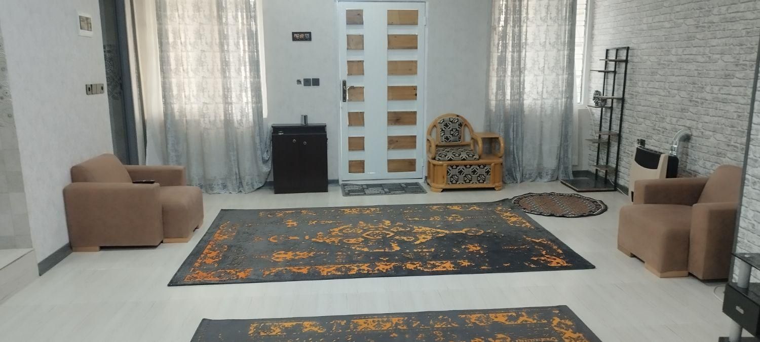 اجاره روزانه/هفتگی/ماهانه  در سعیدیه جنوبی|اجارهٔ کوتاه‌مدت آپارتمان و سوئیت|شیراز, سعیدیه جنوبی|دیوار